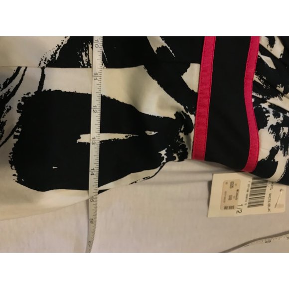 NWT Jodi Kristopher jr. Size1 black & white floral dress. - Picture 7 of 8